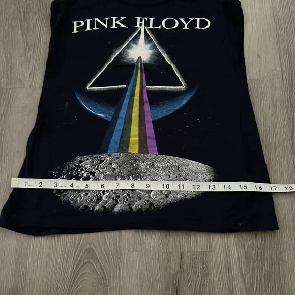 Pink Floyd top . Size M - Picture 4 of 7